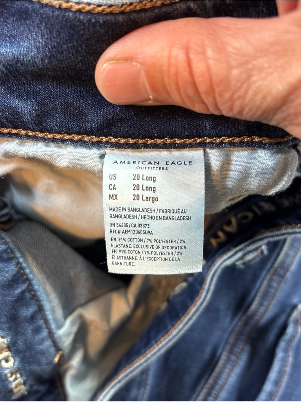 American Eagle Artist Crop Women’s Size 20 Long - Picture 7 of 9